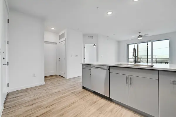 4801 Springdale RD #1301, Austin, TX 78723