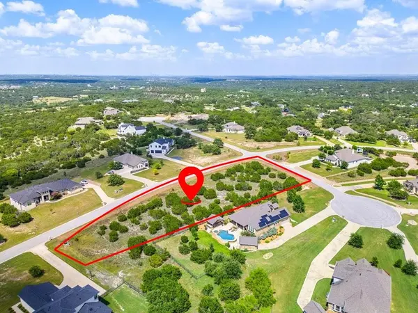270 Honey Locust CT, Driftwood, TX 78619