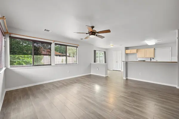 448 Tobin DR, Buda, TX 78610