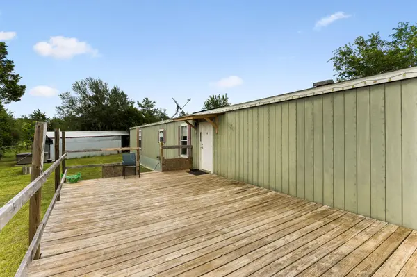 253 N County Line RD #C, Elgin, TX 78621