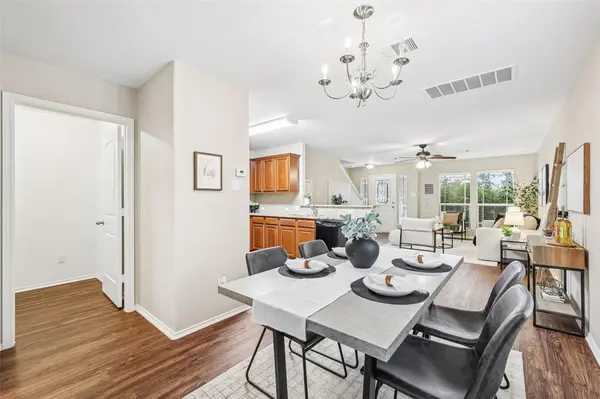 1808 Enchanted Rock DR, Cedar Park, TX 78613