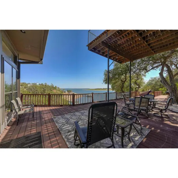1225 Waterway LN, Burnet, TX 78611