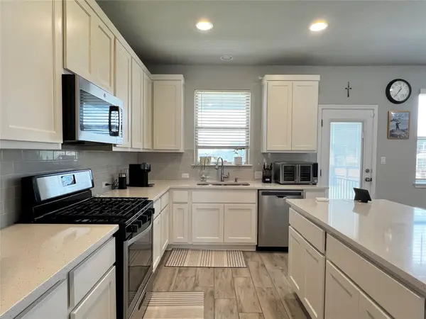 2904 Sage Ranch DR, Leander, TX 78641