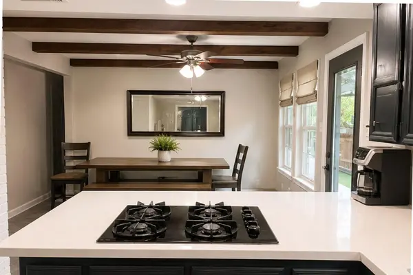 606 Hill CV, Round Rock, TX 78681