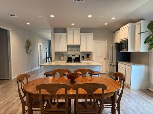 2336 Hagerman RD, Conroe, TX 77384