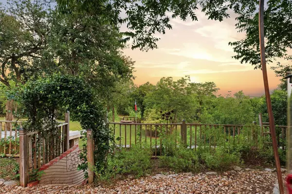 2108 River RD, San Marcos, TX 78666