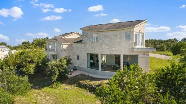 360 Stacey Ann CV, Dripping Springs, TX 78620