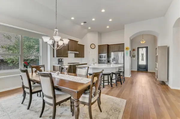 902 Catalina LN, Austin, TX 78737