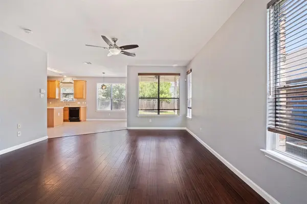 11100 Los Comancheros RD, Austin, TX 78717