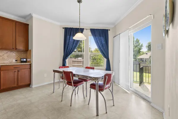 205 Sheepshank DR, Georgetown, TX 78633