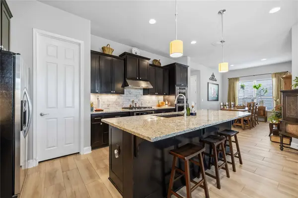 11004 Cut Plains LOOP, Austin, TX 78726