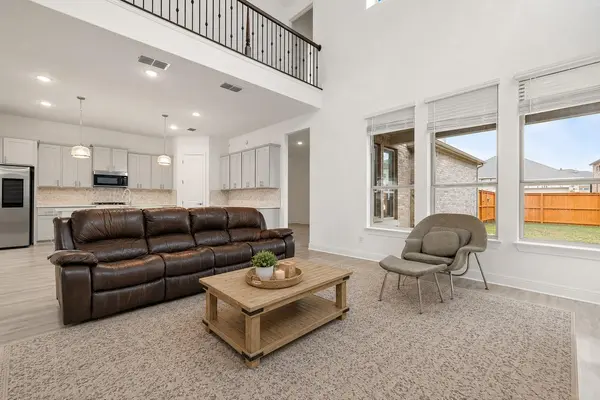 2901 Oak Chase CV, Leander, TX 78641