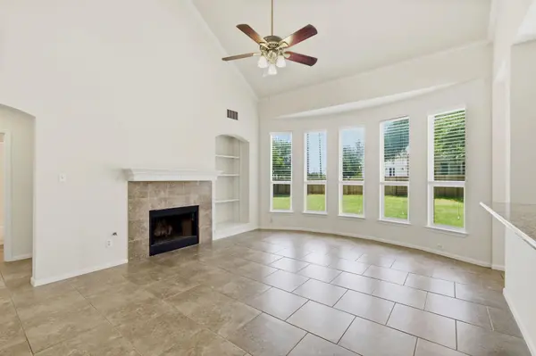 2033 Creole DR, Austin, TX 78727