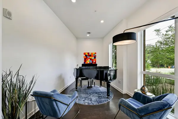 2003 Wilson ST #1, Austin, TX 78704