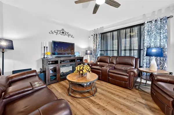 104 Purple Sage DR, Georgetown, TX 78633