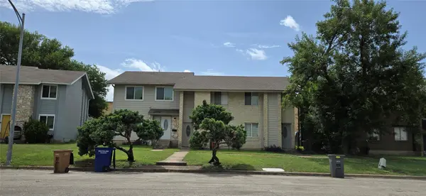 8811 Dawnridge CIR #102, Austin, TX 78757