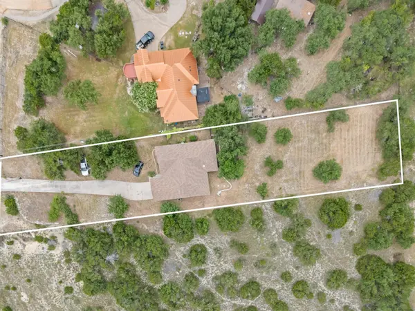 9808 Longhorn SKWY, Dripping Springs, TX 78620
