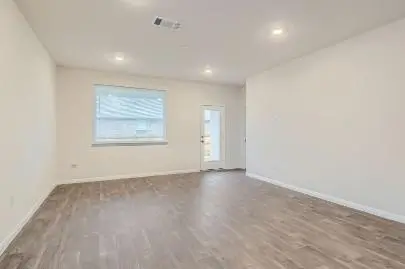 709 Iron Bridge RD, Georgetown, TX 78626