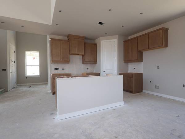 165 Antioch Church DR, Buda, TX 78610