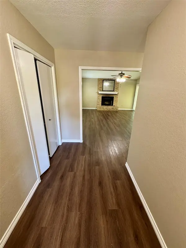 7206 Smokey Hill RD, Austin, TX 78736