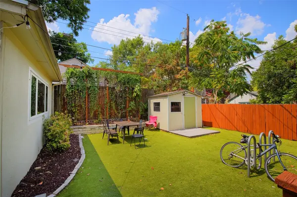 815 E 31st ST #C, Austin, TX 78705
