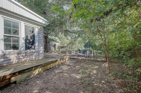 905 S Walnut ST, Georgetown, TX 78626