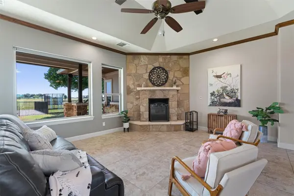 619 Heritage CV, Hutto, TX 78634