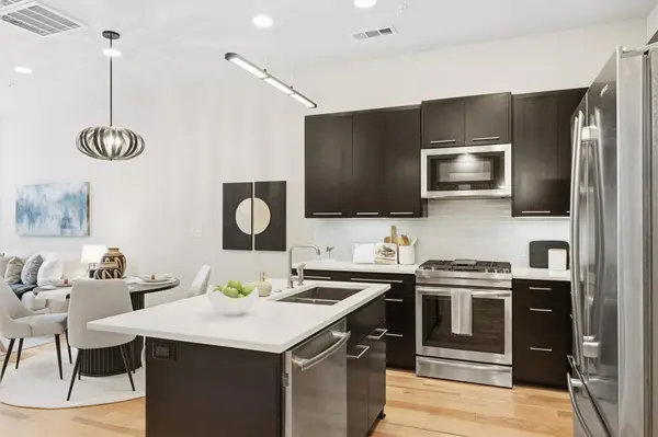 2314 Enfield RD #203, Austin, TX 78703