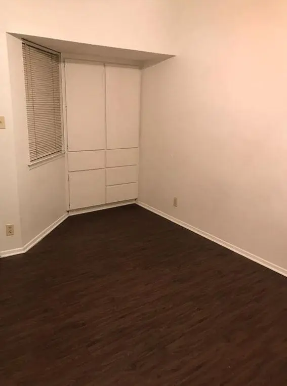 2604 Salado St #104, Austin, TX 78705