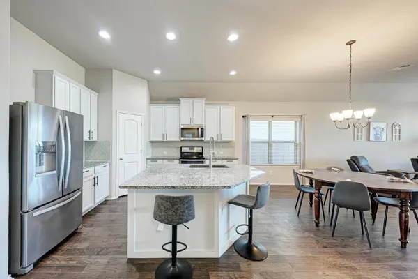 136 Finley ST, Hutto, TX 78634