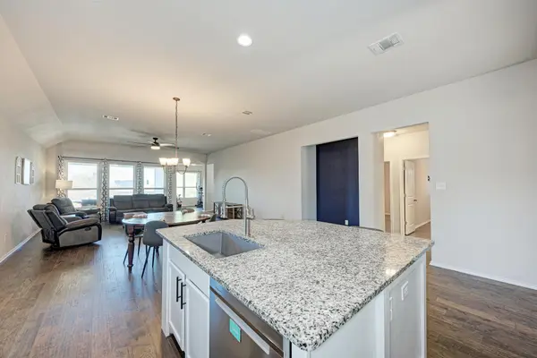 136 Finley ST, Hutto, TX 78634