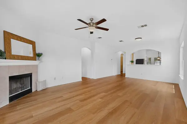11607 Lapoynor ST, Manor, TX 78653