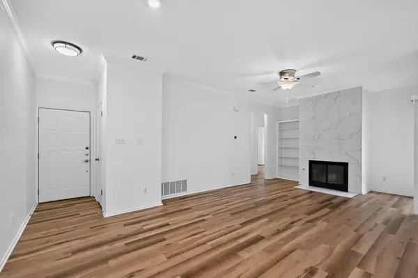 5701 Scout BLF, Austin, TX 78731