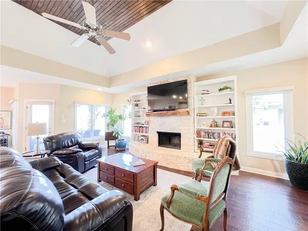 1911 Clubhouse Hill DR #20, Spicewood, TX 78669