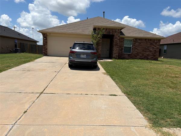 137 Rafe CT, Kyle, TX 78640