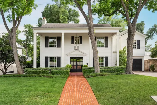 1015 Gaston Ave, Austin, TX 78703