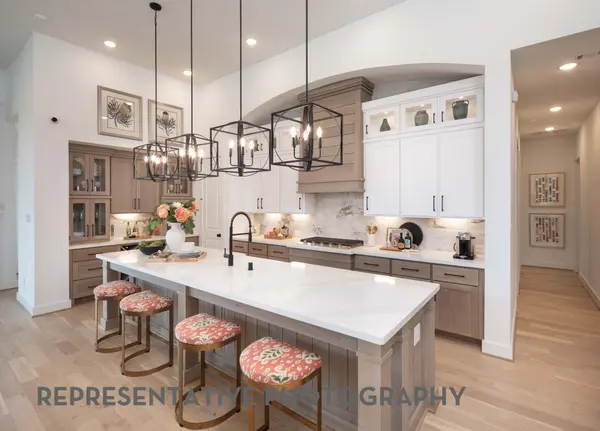 112 Las Posas DR, Liberty Hill, TX 78642