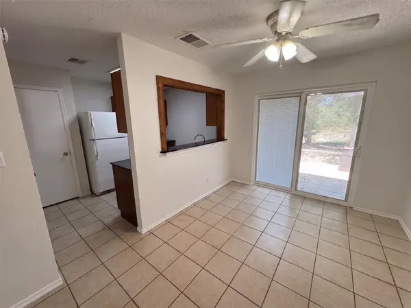 800 Oregon ST, San Marcos, TX 78666
