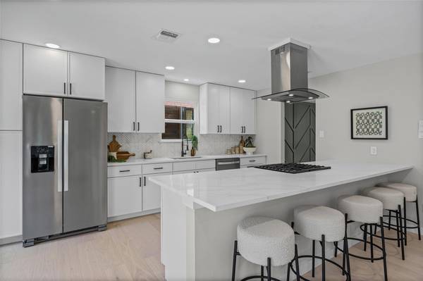 2817 Norfolk DR, Austin, TX 78745