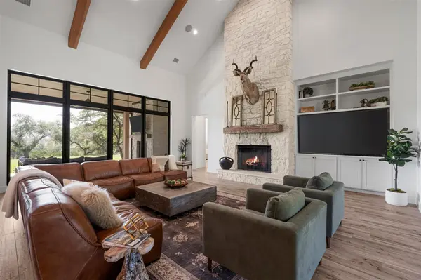 3706 Tuscany DR, Driftwood, TX 78619