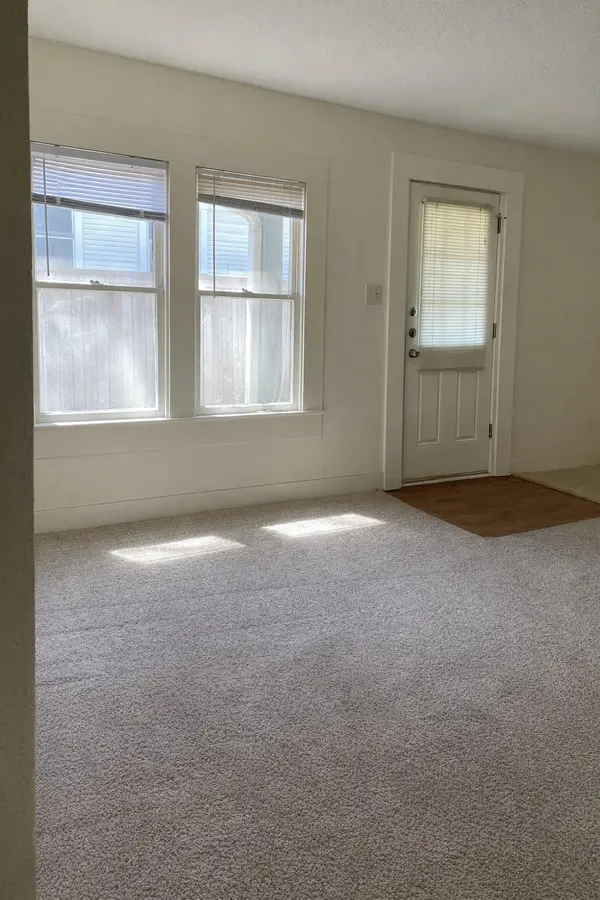 4213 Avenue C #B, Austin, TX 78751