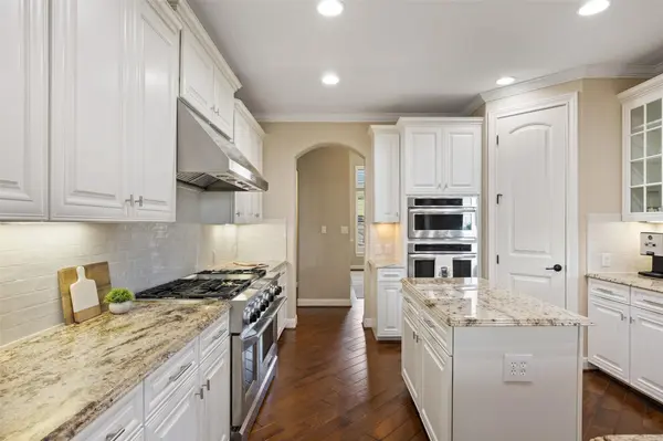 407 Bella Montagna CIR, Austin, TX 78734