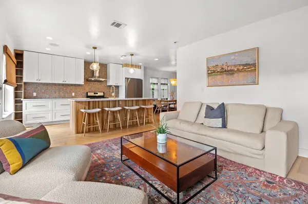 2714 E 2nd ST, Austin, TX 78702