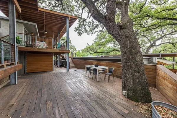 1212 Castle Hill ST #7, Austin, TX 78703