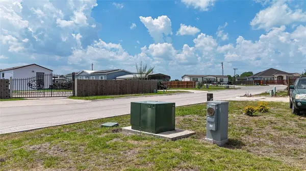 1120 Rustler PASS, Kyle, TX 78640