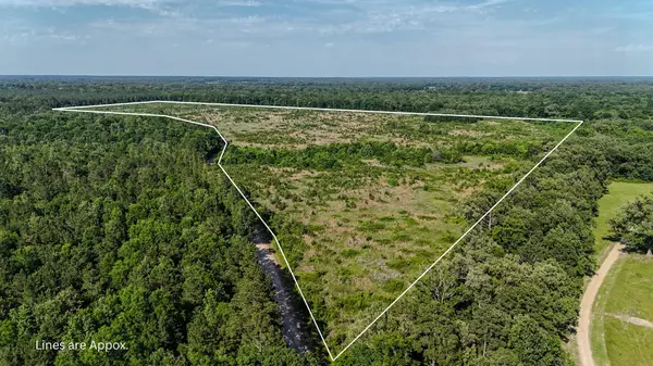 CR 4621 County Road 4621, Clarksville, TX 75550