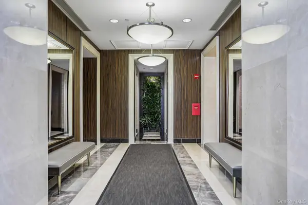10 City PL #9C, White Plains, NY 10601