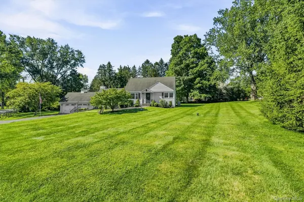 128 Lime Ridge RD, Poughquag, NY 12570