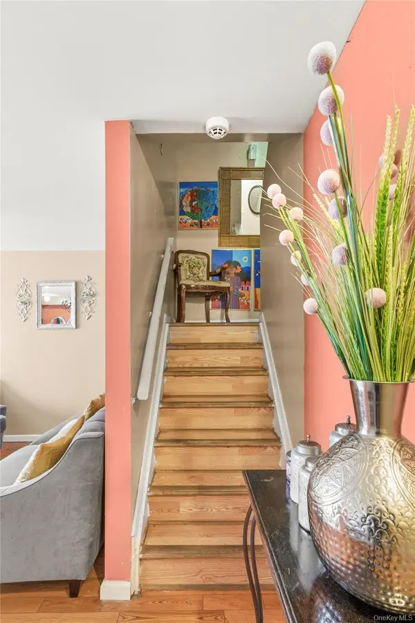 592 Beech TER, Bronx, NY 10454