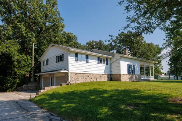 623 N Ohio ST, Remington, IN 47977